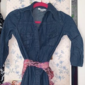 Mid length denim dress with buttons